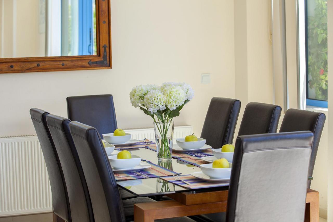 Protaras Seafront Villa Infinte Aretousa ภายนอก รูปภาพ