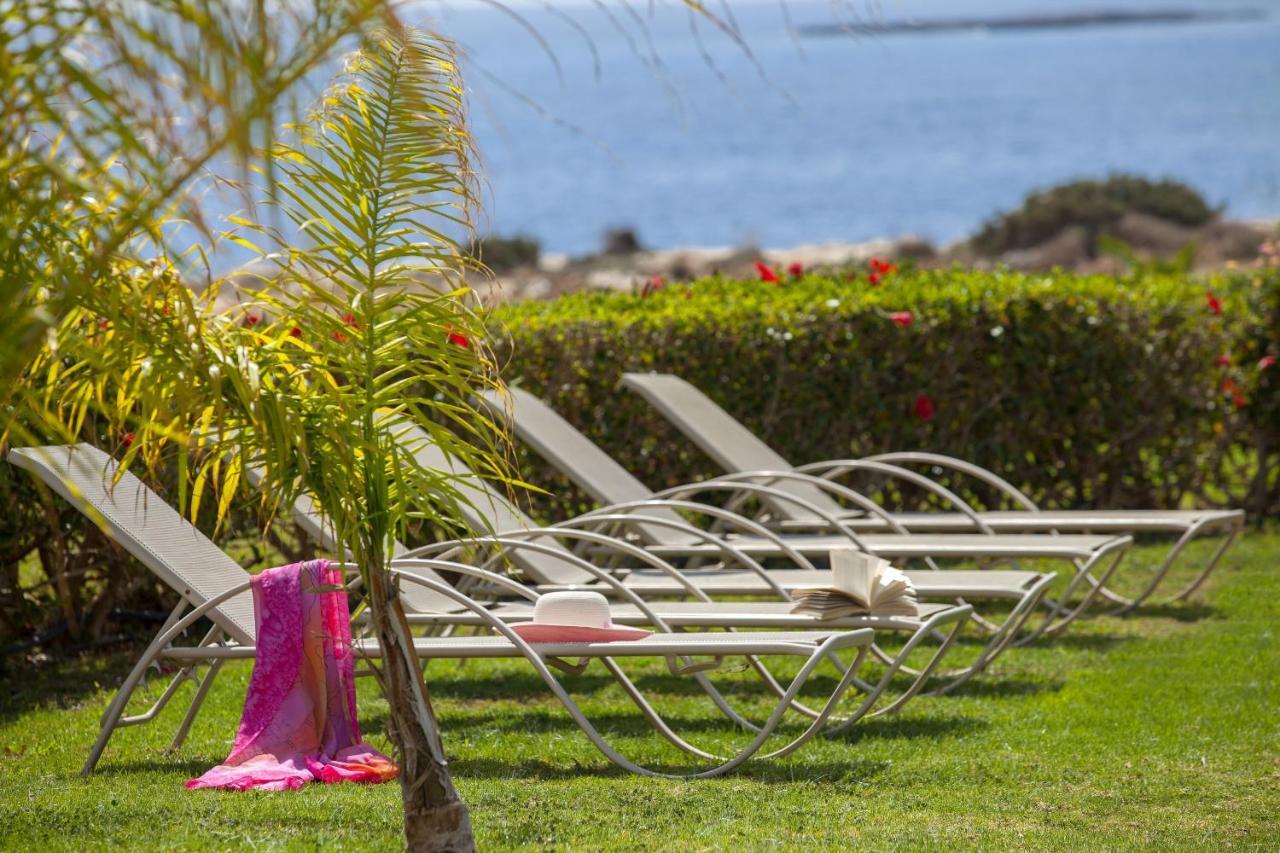 Protaras Seafront Villa Infinte Aretousa ภายนอก รูปภาพ